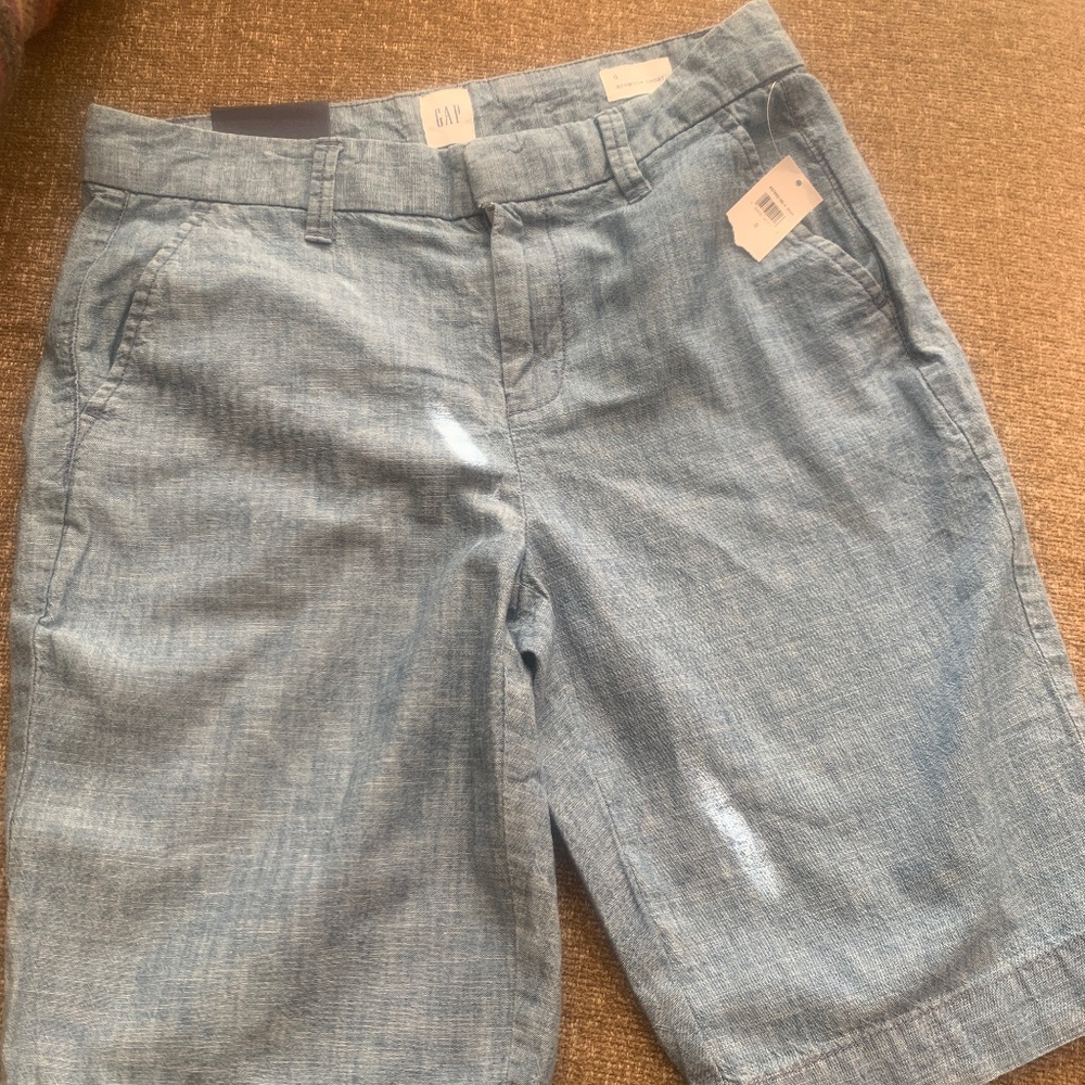 Long Bermuda shorts